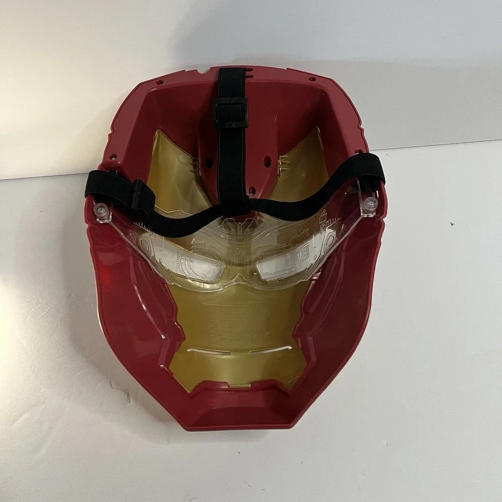 Marvel Avengers Iron Man Flip FX Mask Hasbro 2019 Light Up LED Eyes TESTED